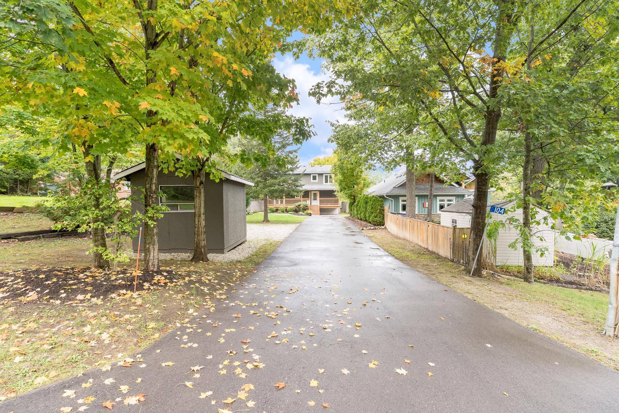 Wasaga Beach, ON L9Z 2T5,104 Knox RD E