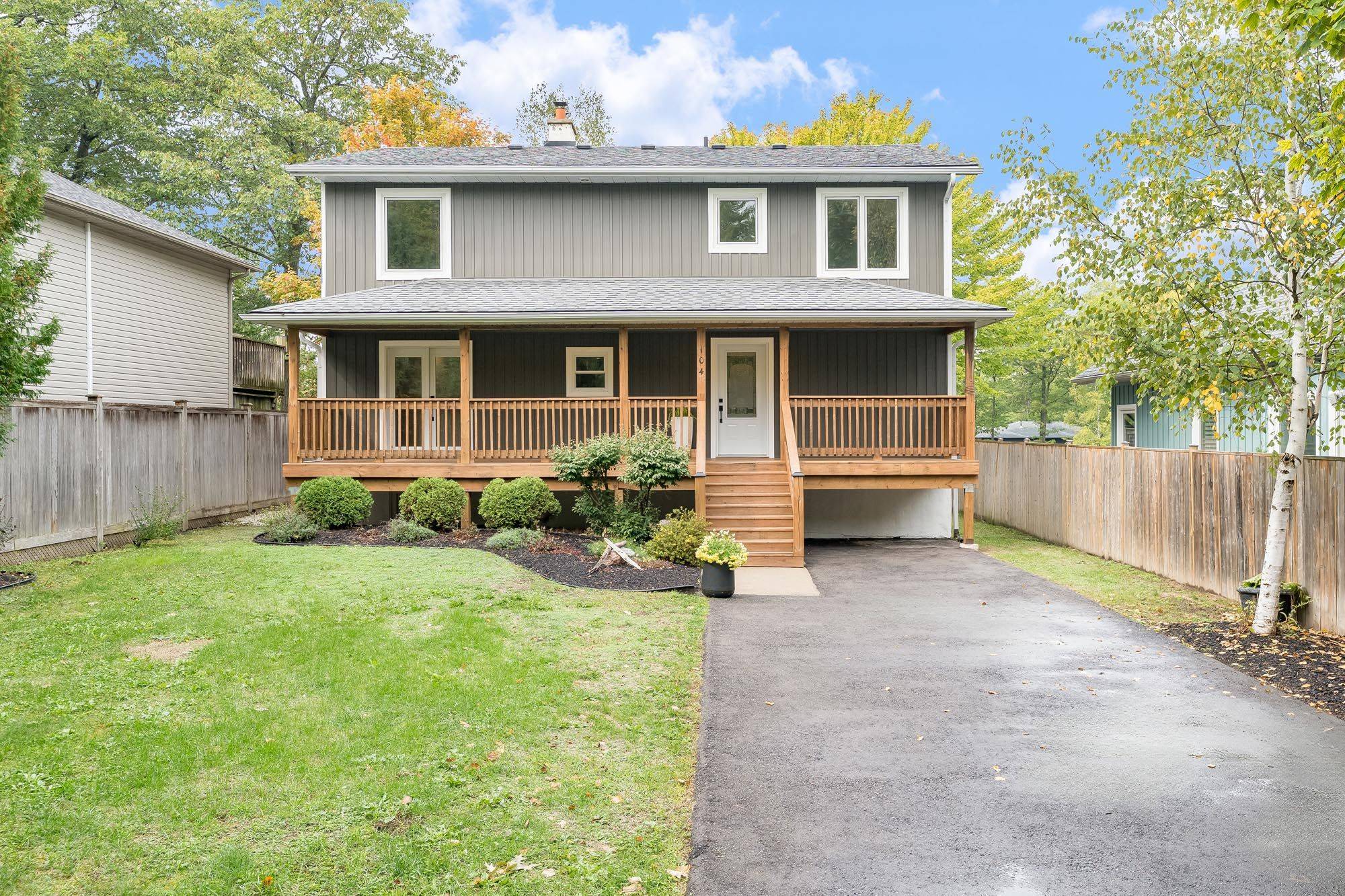 Wasaga Beach, ON L9Z 2T5,104 Knox RD E