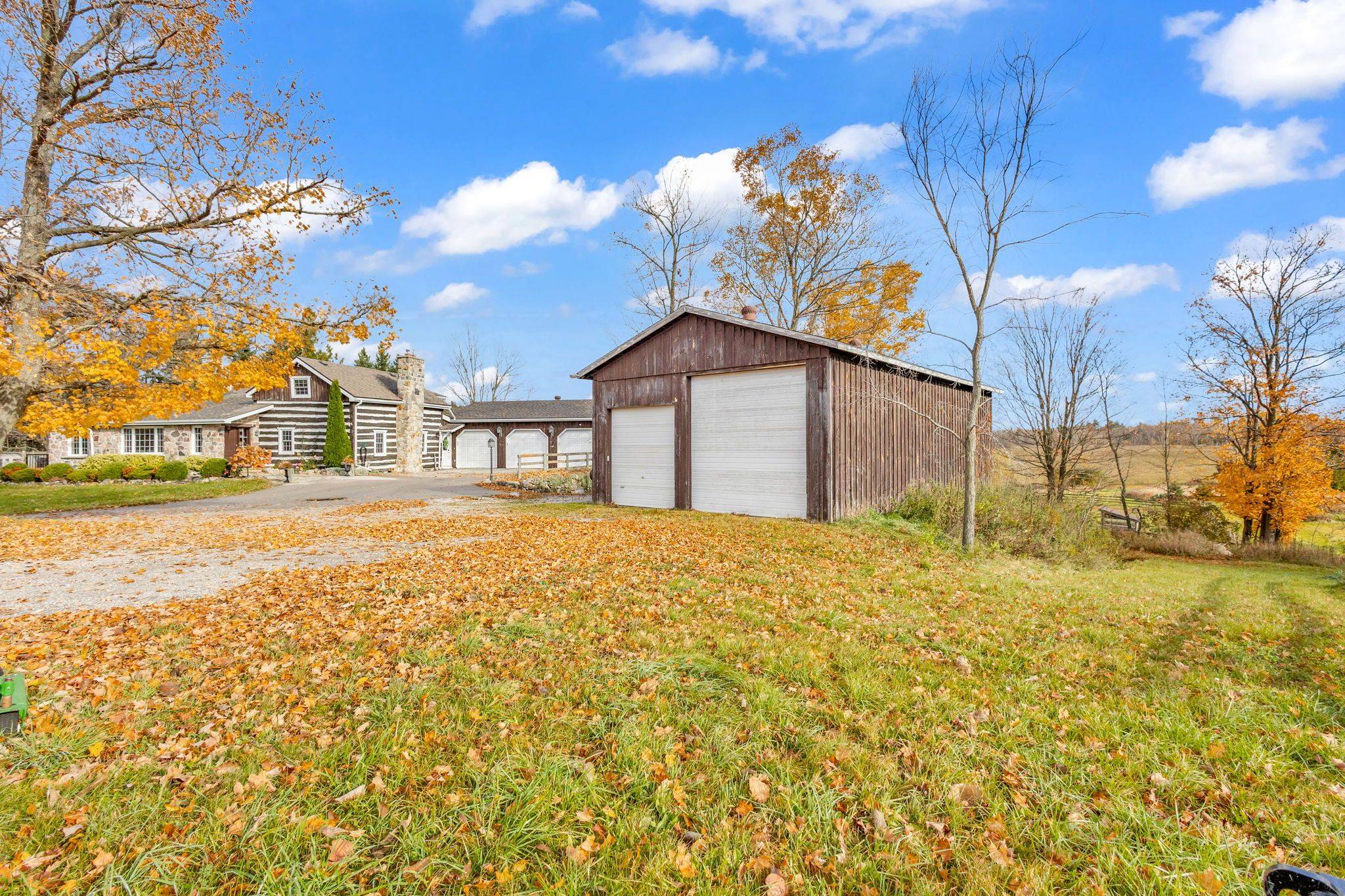 Milton, ON L7J 2L7,11559 6th Line Nassagaweya N/A