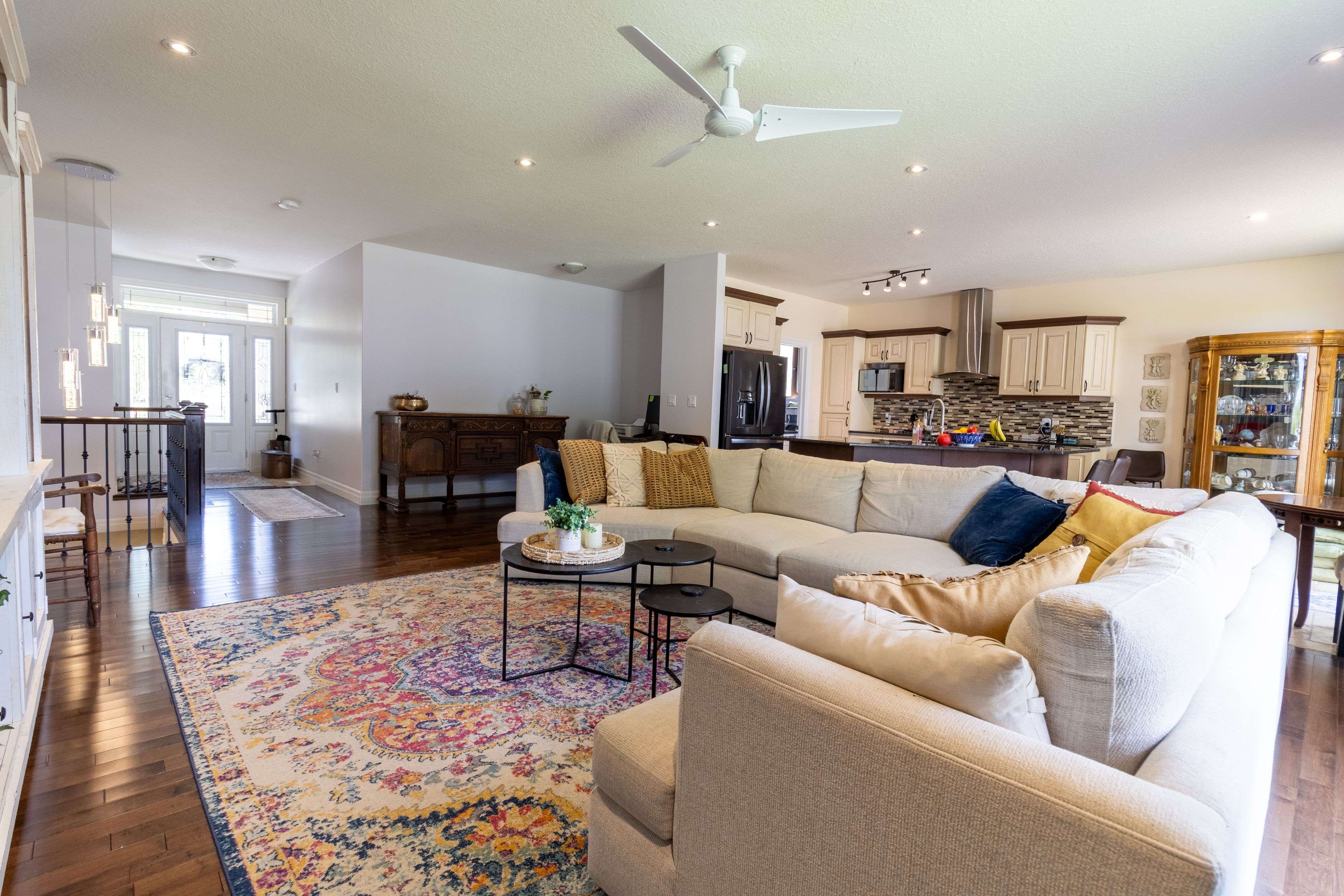 London North, ON N5X 0B2,181 Skyline AVE #47