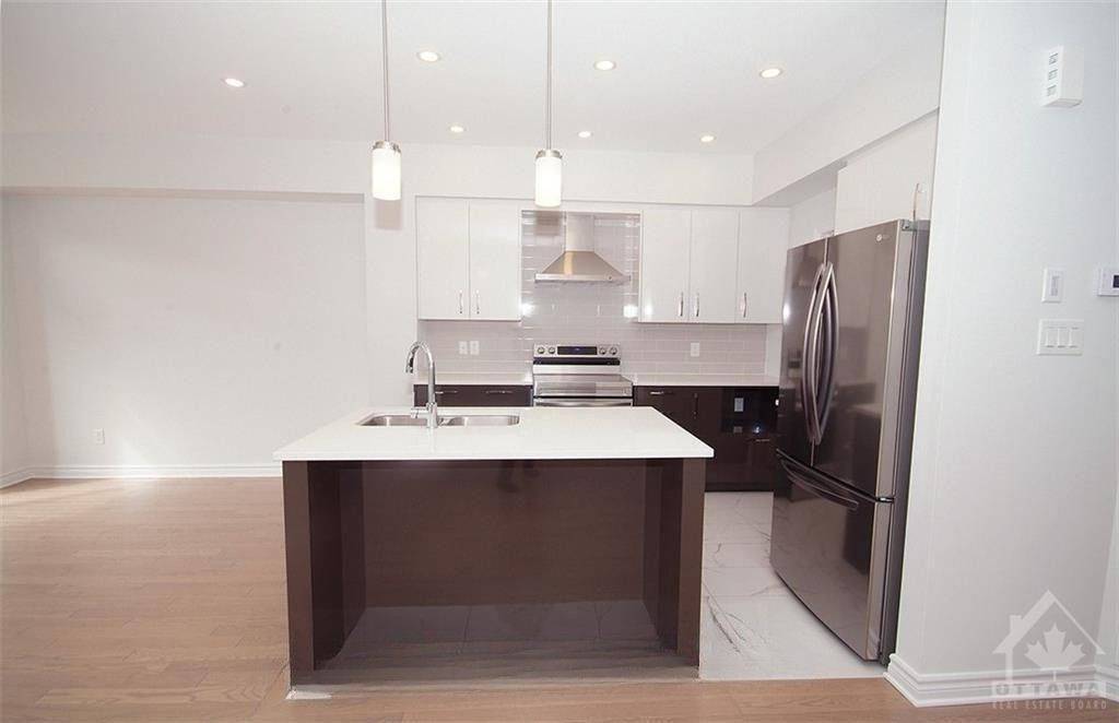 Blossom Park - Airport And Area, ON K4M 0K4,57 Hermes AVE