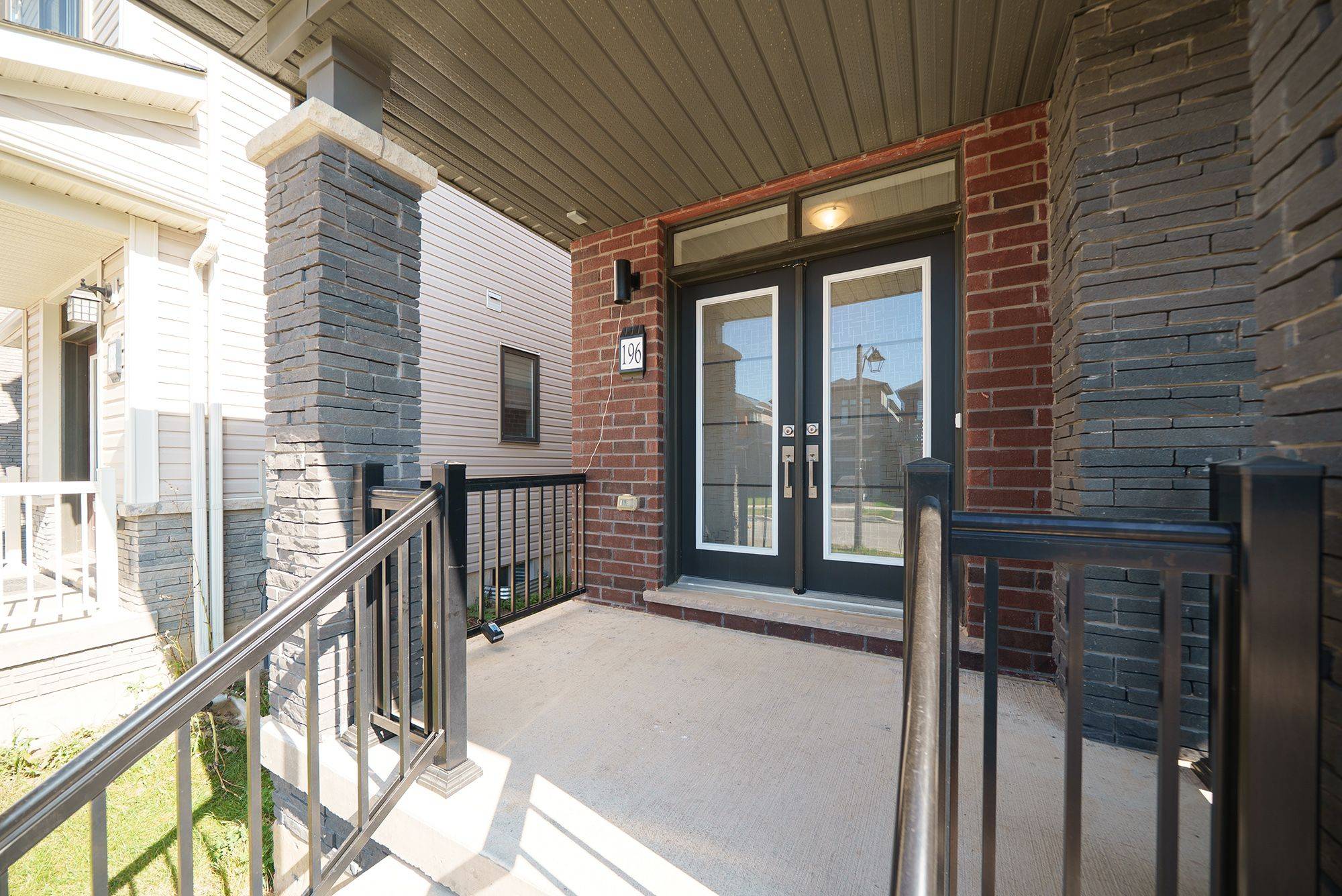 Brantford, ON N3T 0W7,196 Wilmot RD