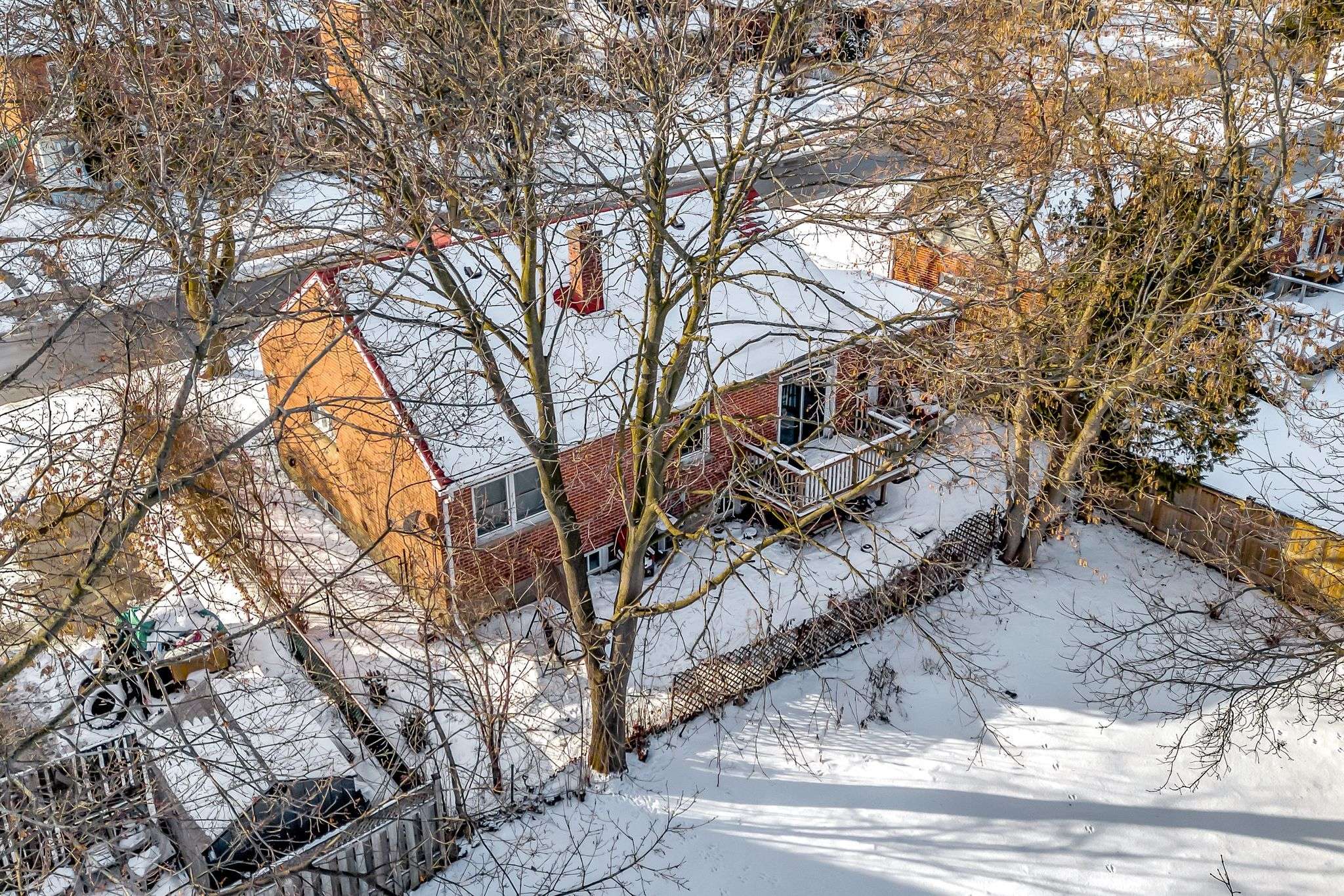 Kawartha Lakes, ON K9V 4J2,22 Albert ST N