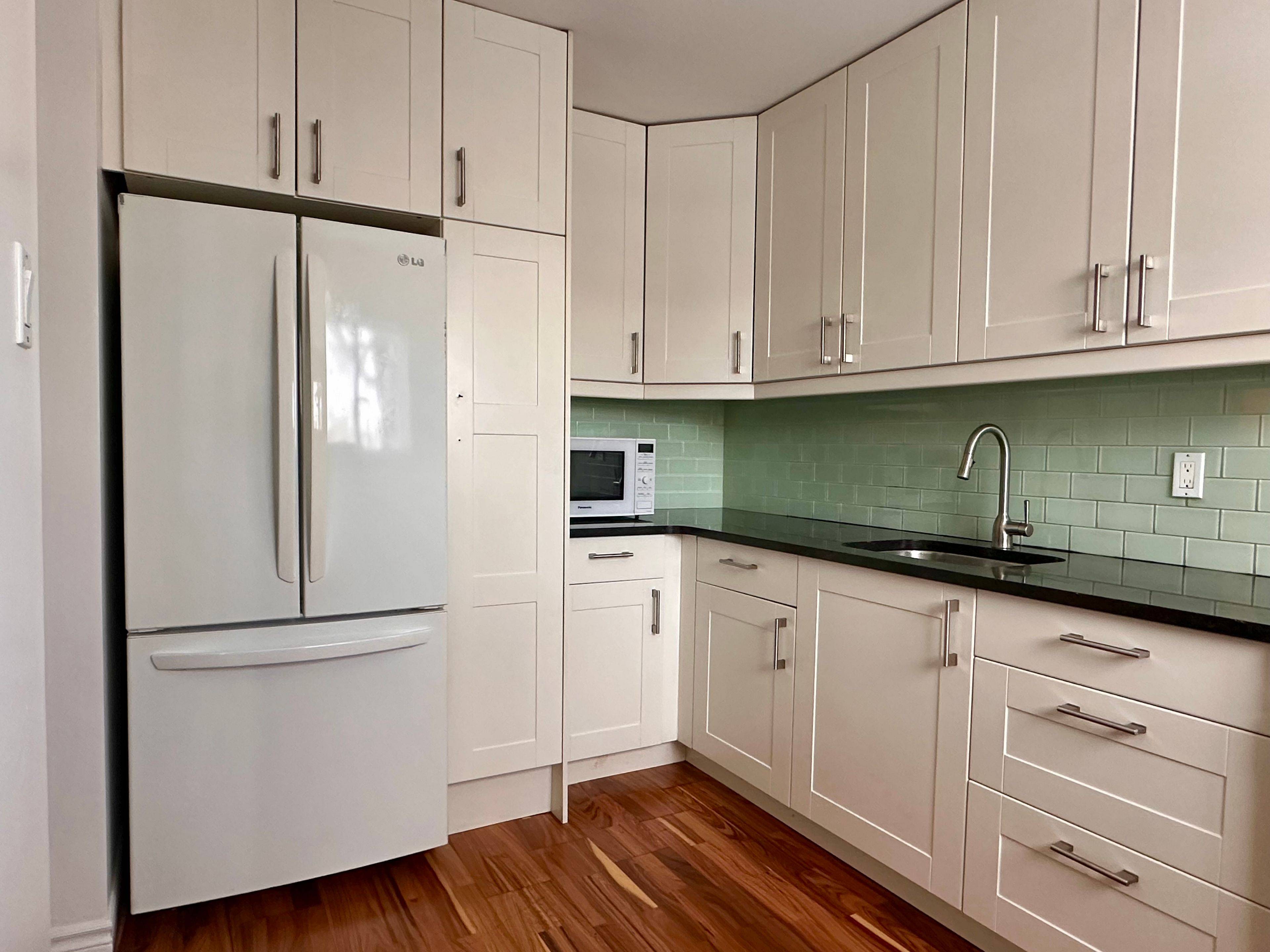 Blossom Park - Airport And Area, ON K1T 2A8,2724 Pimlico CRES