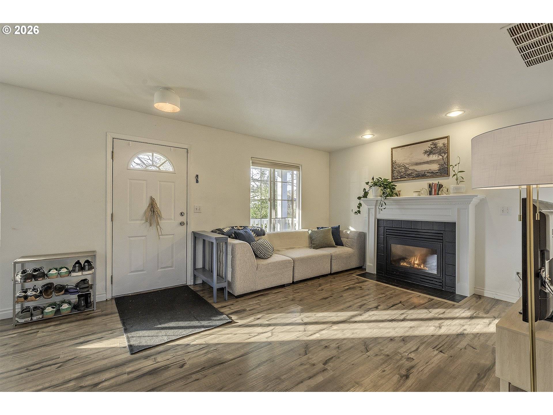 Portland, OR 97203,6223 N YALE ST