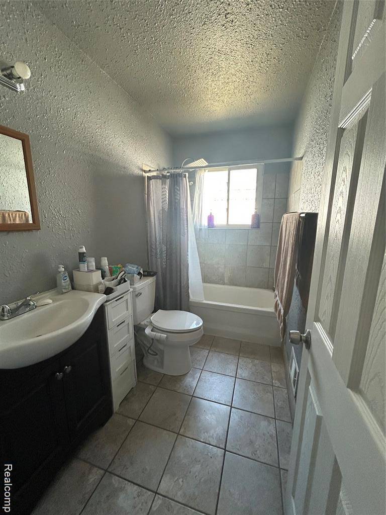 Ecorse, MI 48229,4635 5th ST