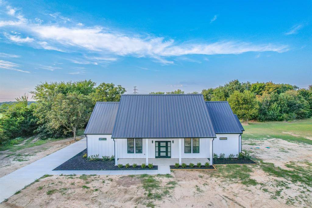 Malakoff, TX 75148,212 Country lane