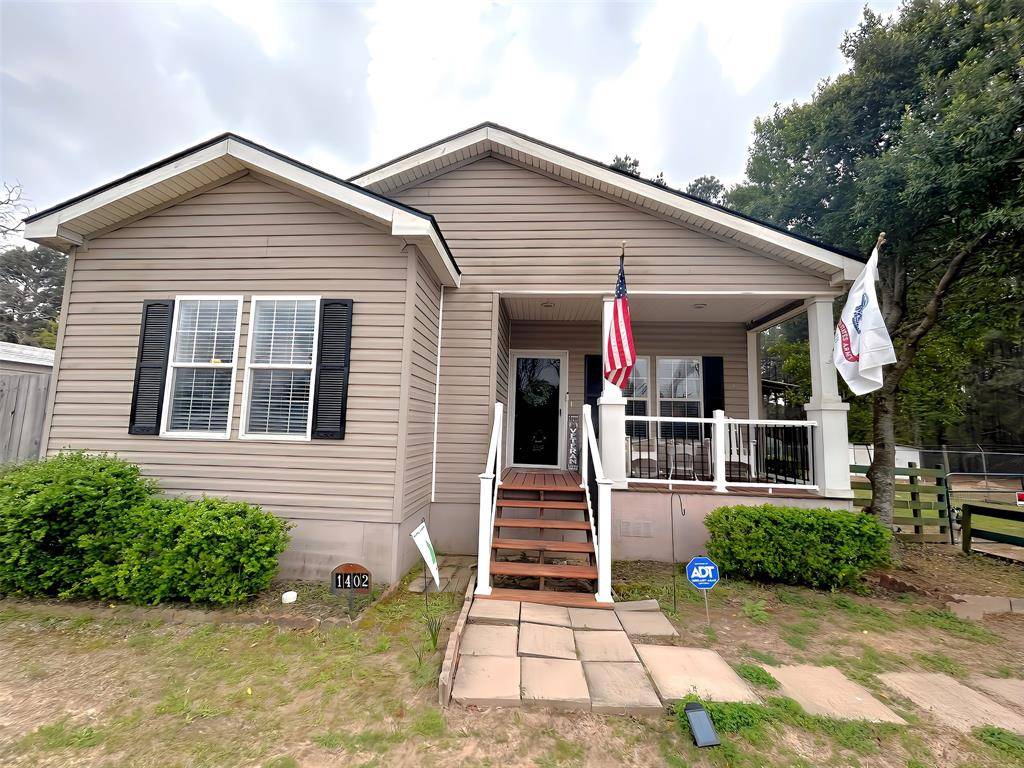 Elkhart, TX 75839,1402 An County Road 2110