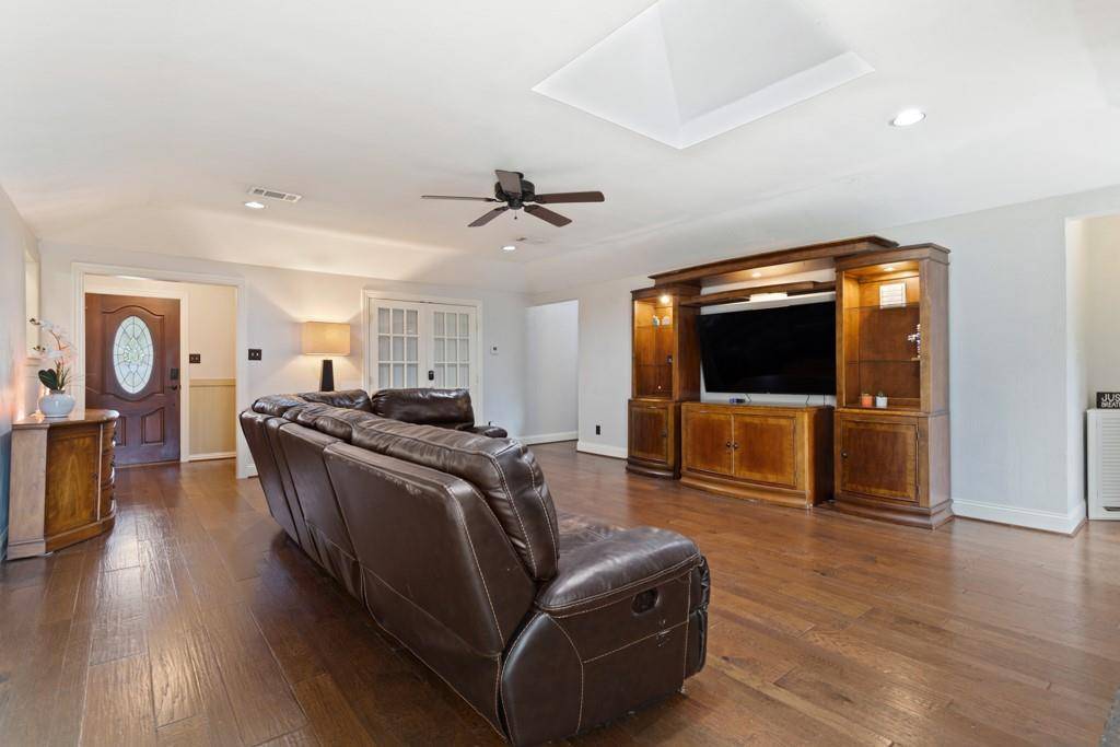 Hideaway, TX 75771,412 Hideaway Lane E