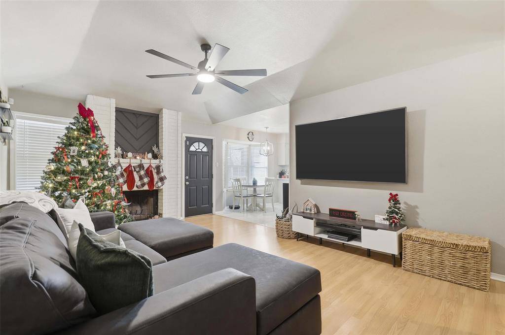 Burleson, TX 76028,713 Crestview Drive