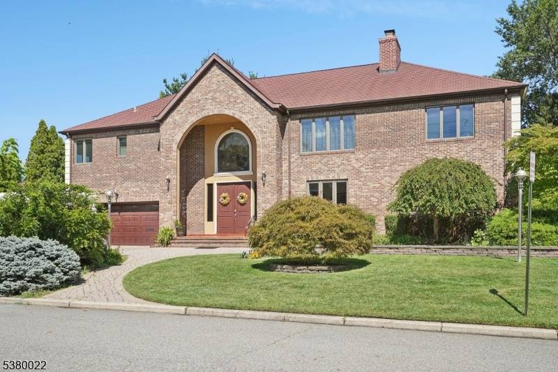 Clifton City, NJ 07013,36 Independence Ct