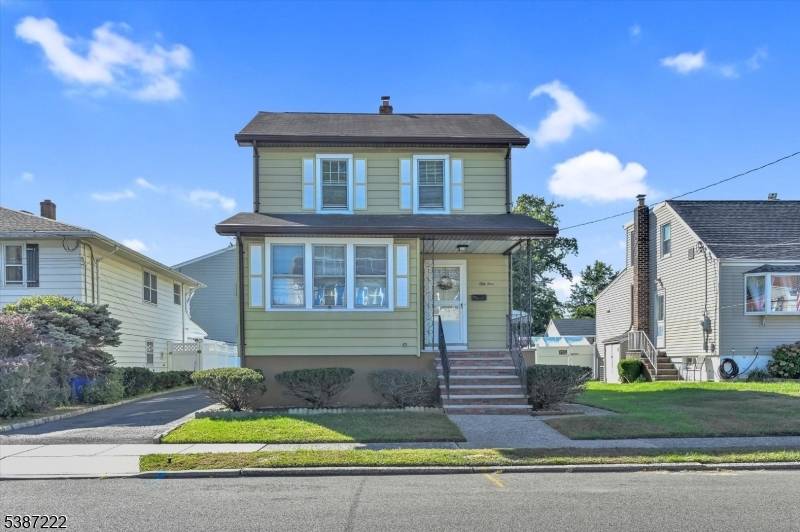 Saddle Brook Twp., NJ 07663,54 Rochelle Pkwy