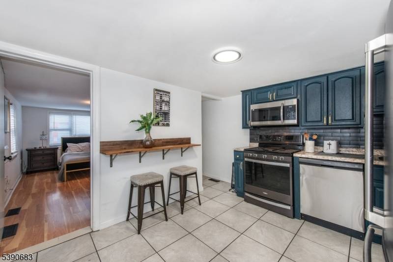 Newark City, NJ 07105,7 Calumet St