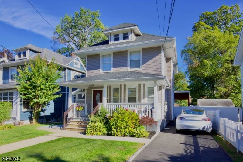 Elizabeth City, NJ 07208,137 139 Monmouth Rd