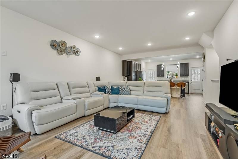 Wharton Boro, NJ 07885,14 Kelly Ln