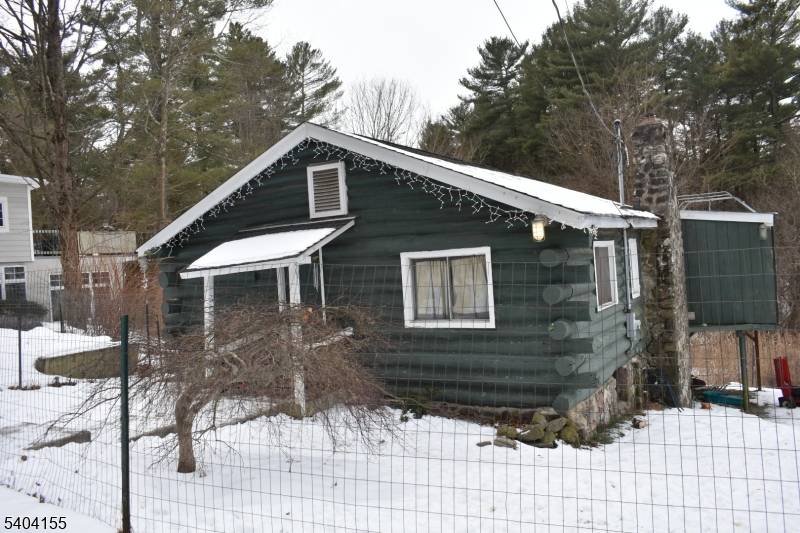 West Milford Twp., NJ 07480,71 Dockerty Hollow Rd