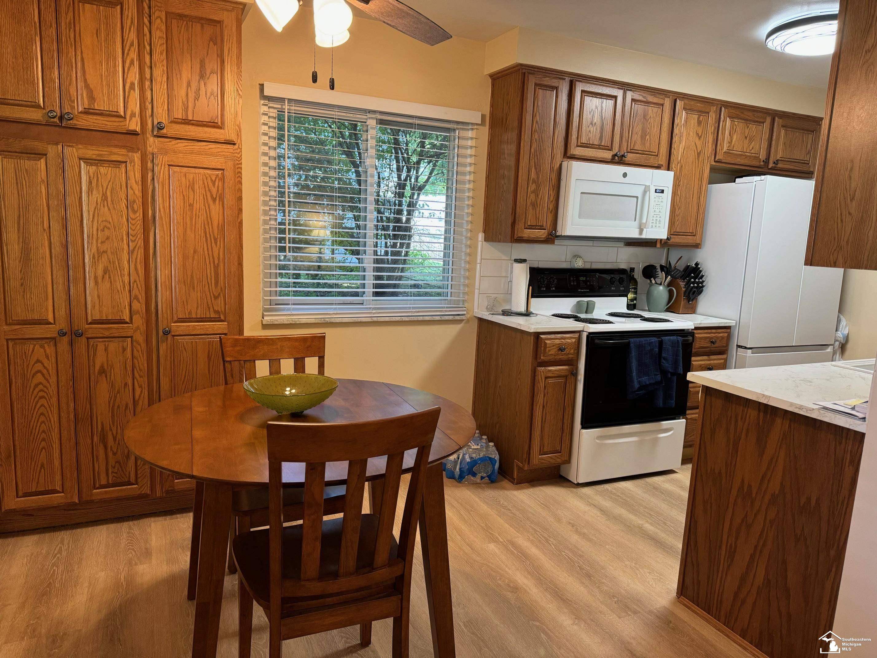 Trenton, MI 48183,3437 3rd ST