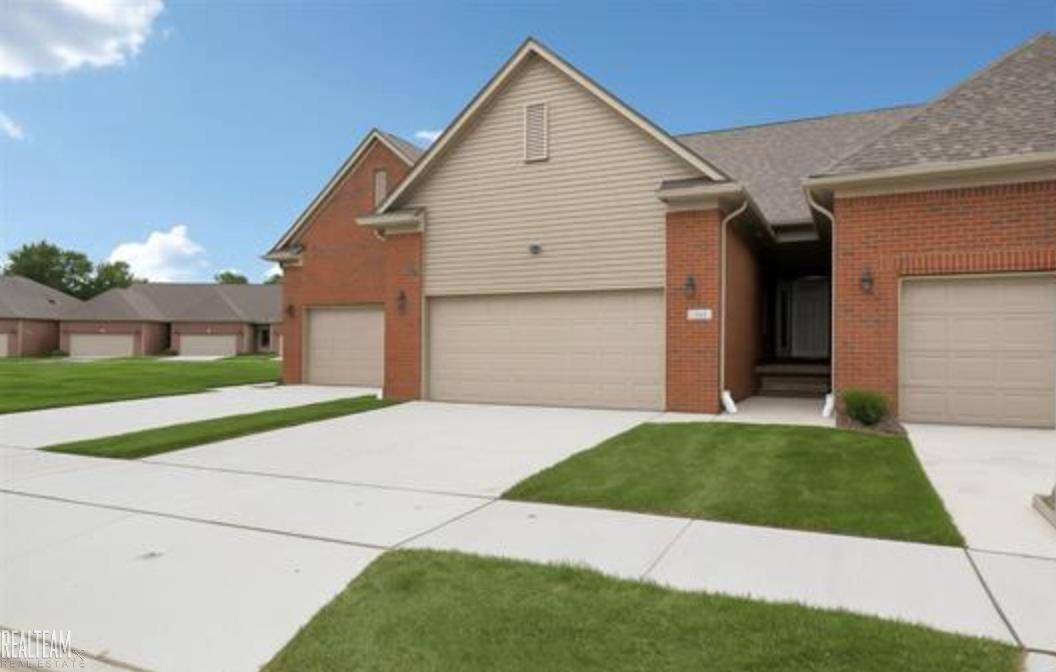 Chesterfield, MI 48047,48810 Birmingham DR