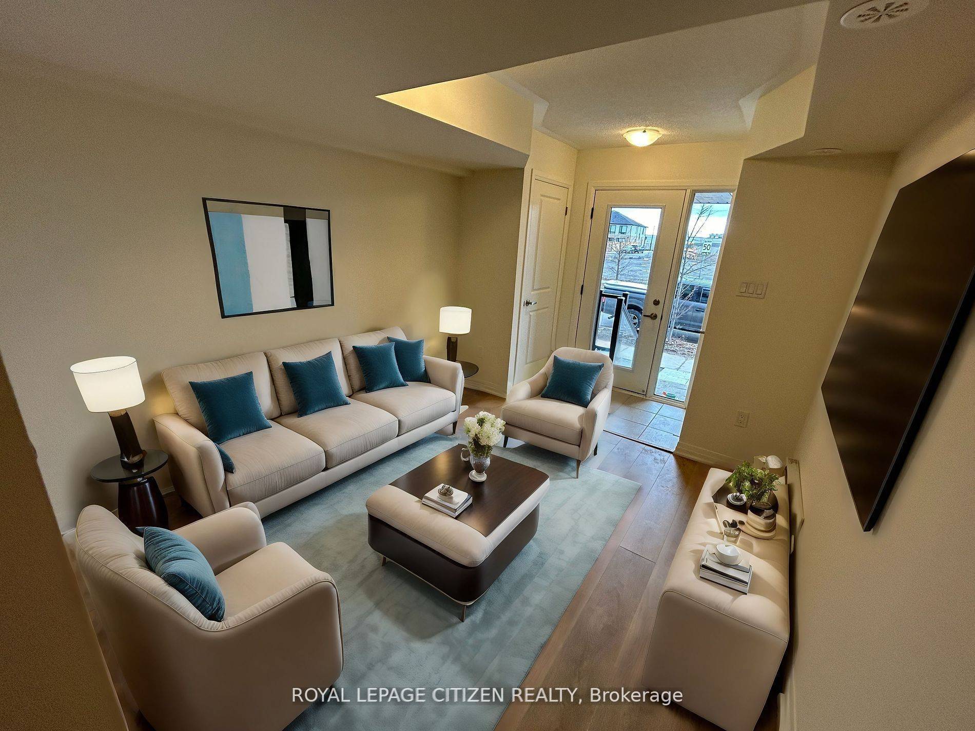 Whitby, ON L1R 0S7,28 Esquire WAY W