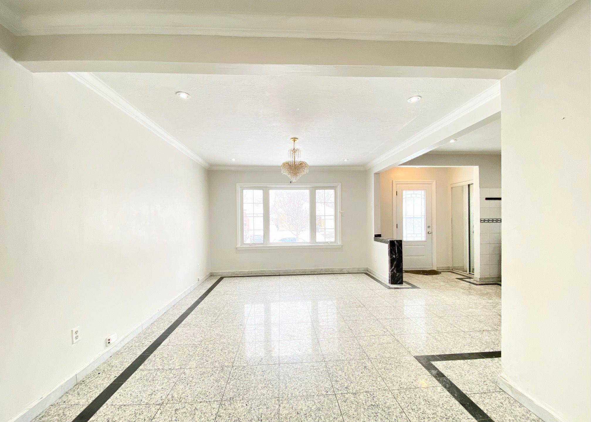 Toronto E04, ON M1K 2J1,15 Martorino DR #Main