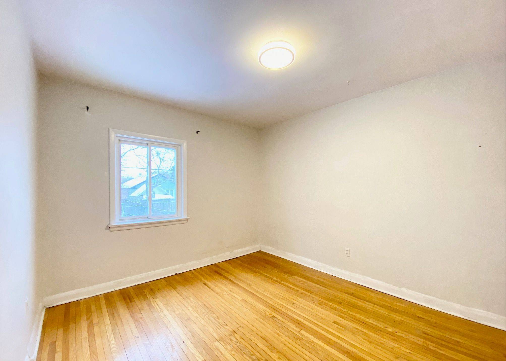 Toronto E04, ON M1K 2J1,15 Martorino DR #Main