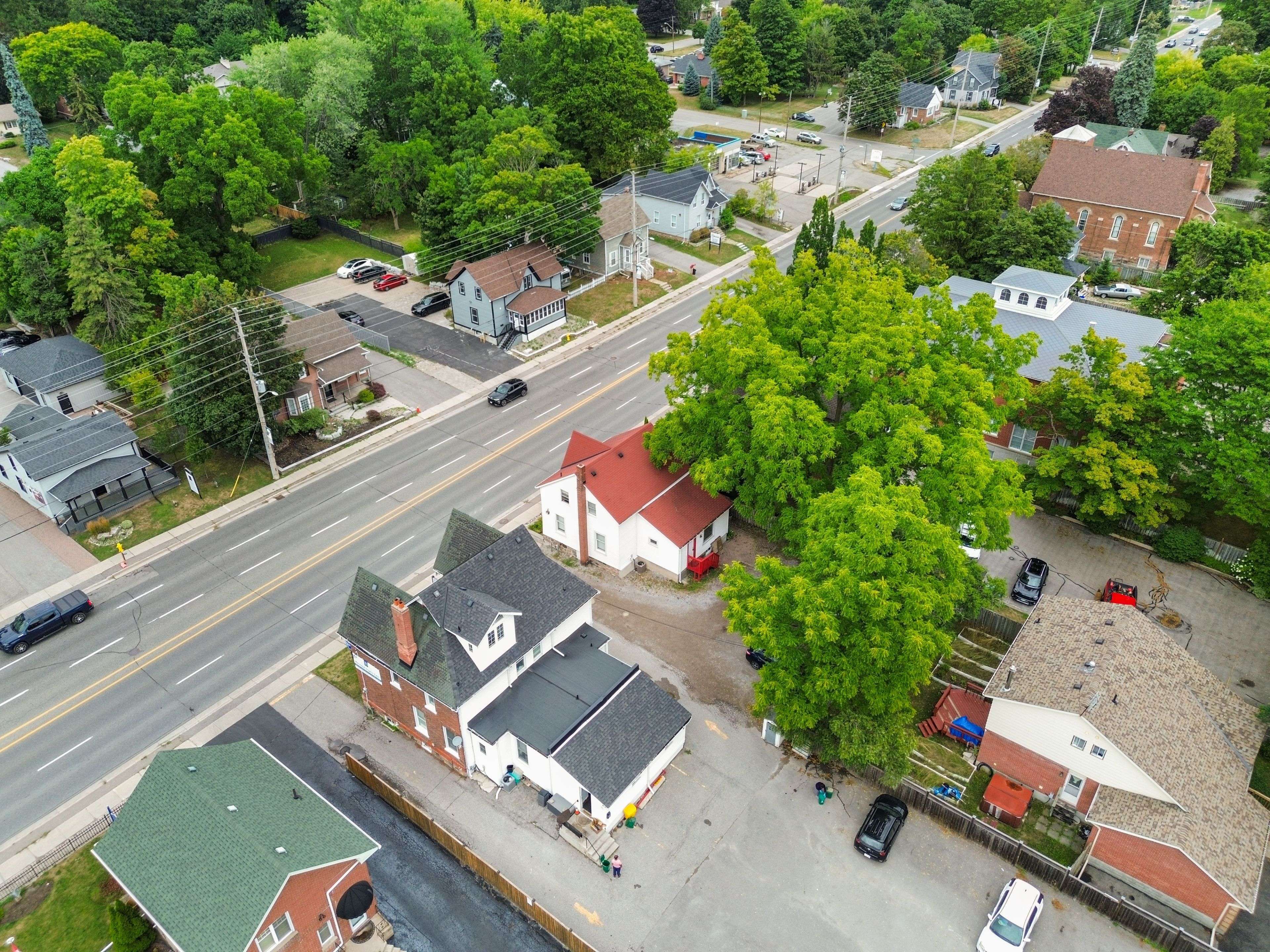 Ajax, ON L1S 6M1,571 Kingston RD W