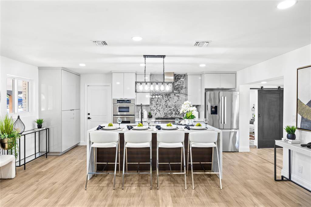 Oakland Park, FL 33334,3400 NE 17th Way