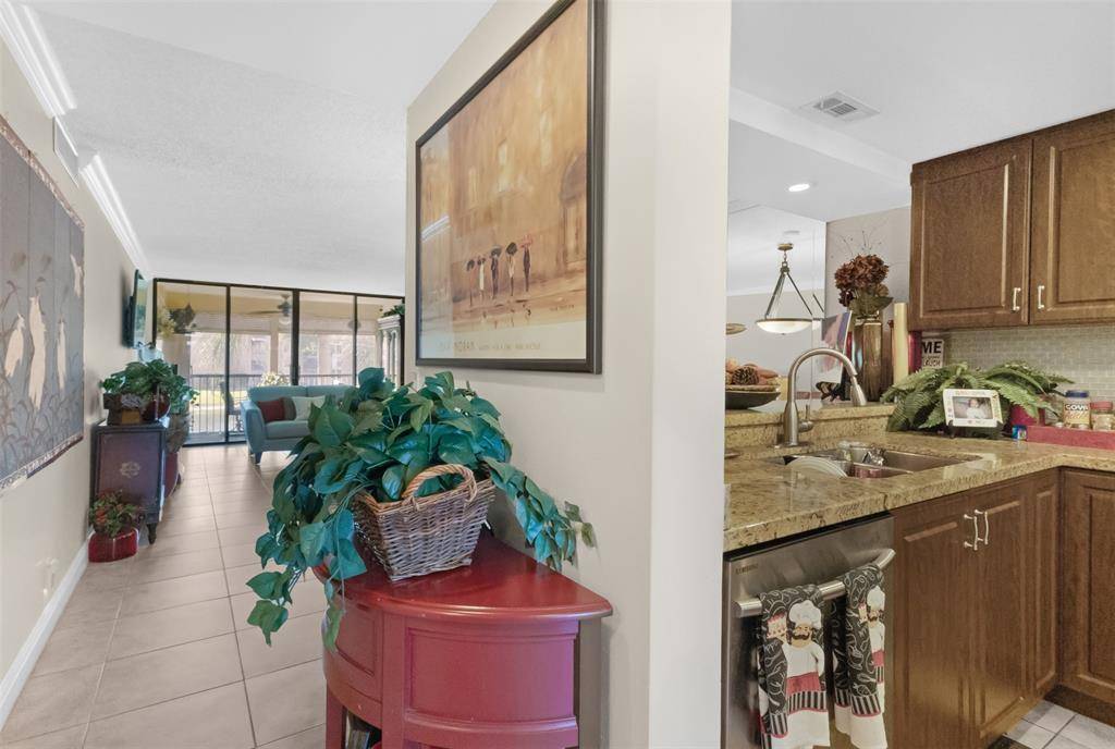 Pompano Beach, FL 33063,5717 Coral Lake Dr #205