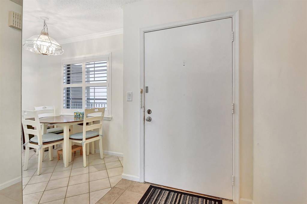 Boca Raton, FL 33428,9220 SW 14th St #3304