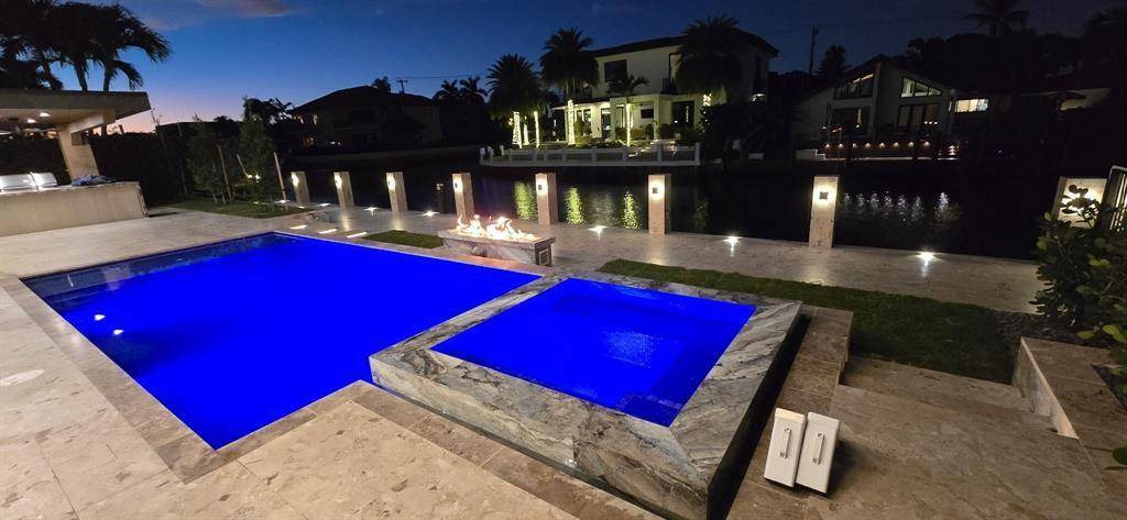 Lighthouse Point, FL 33064,2441 NE 48th Ct