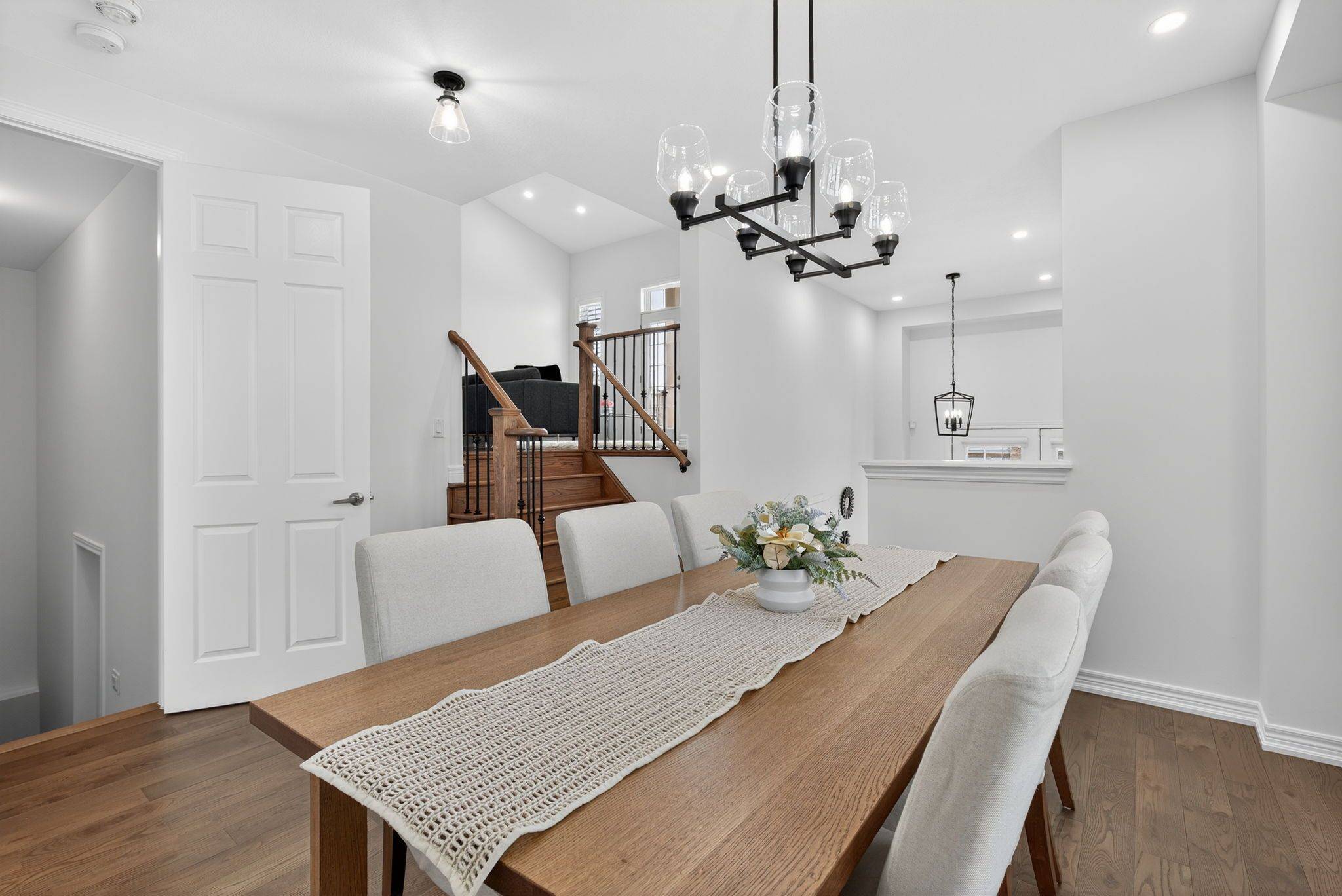 New Tecumseth, ON L9R 0N9,113 Sutcliffe WAY