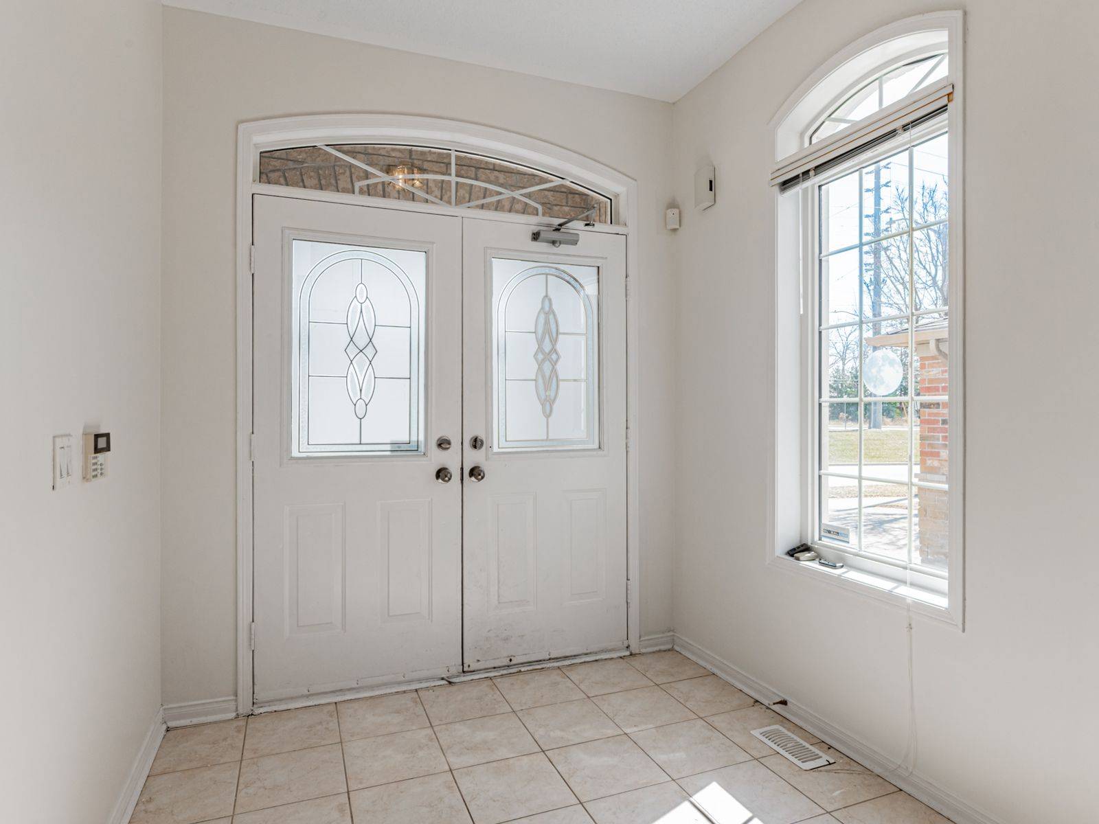 Richmond Hill, ON L4S 2M4,33 Bilberry CRES