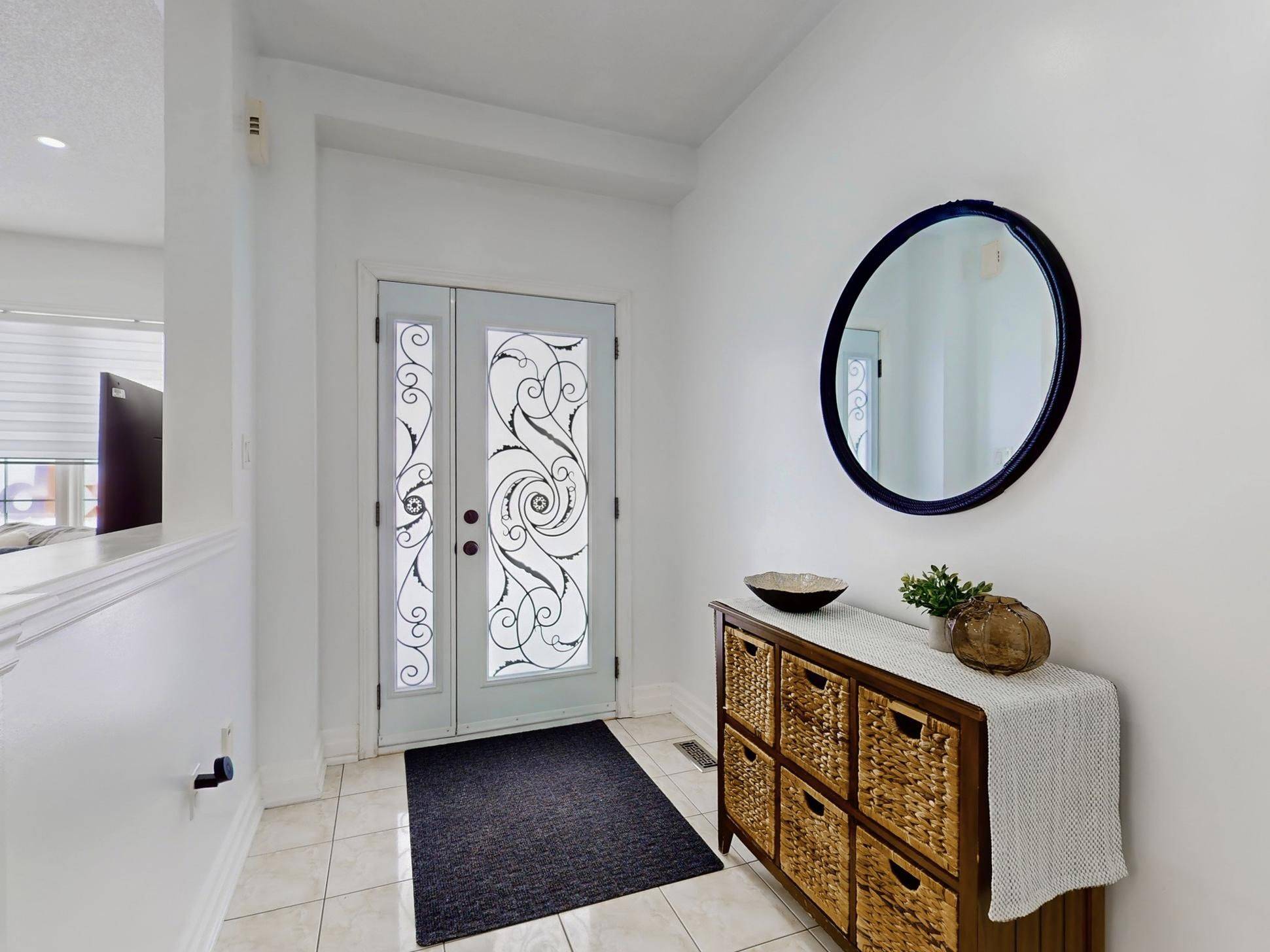 Barrie, ON L4N 0Z1,19 Thrushwood DR