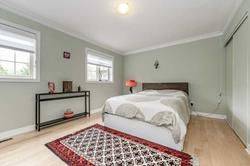 Mississauga, ON L5W 1C6,6913 Early Settlers ROW