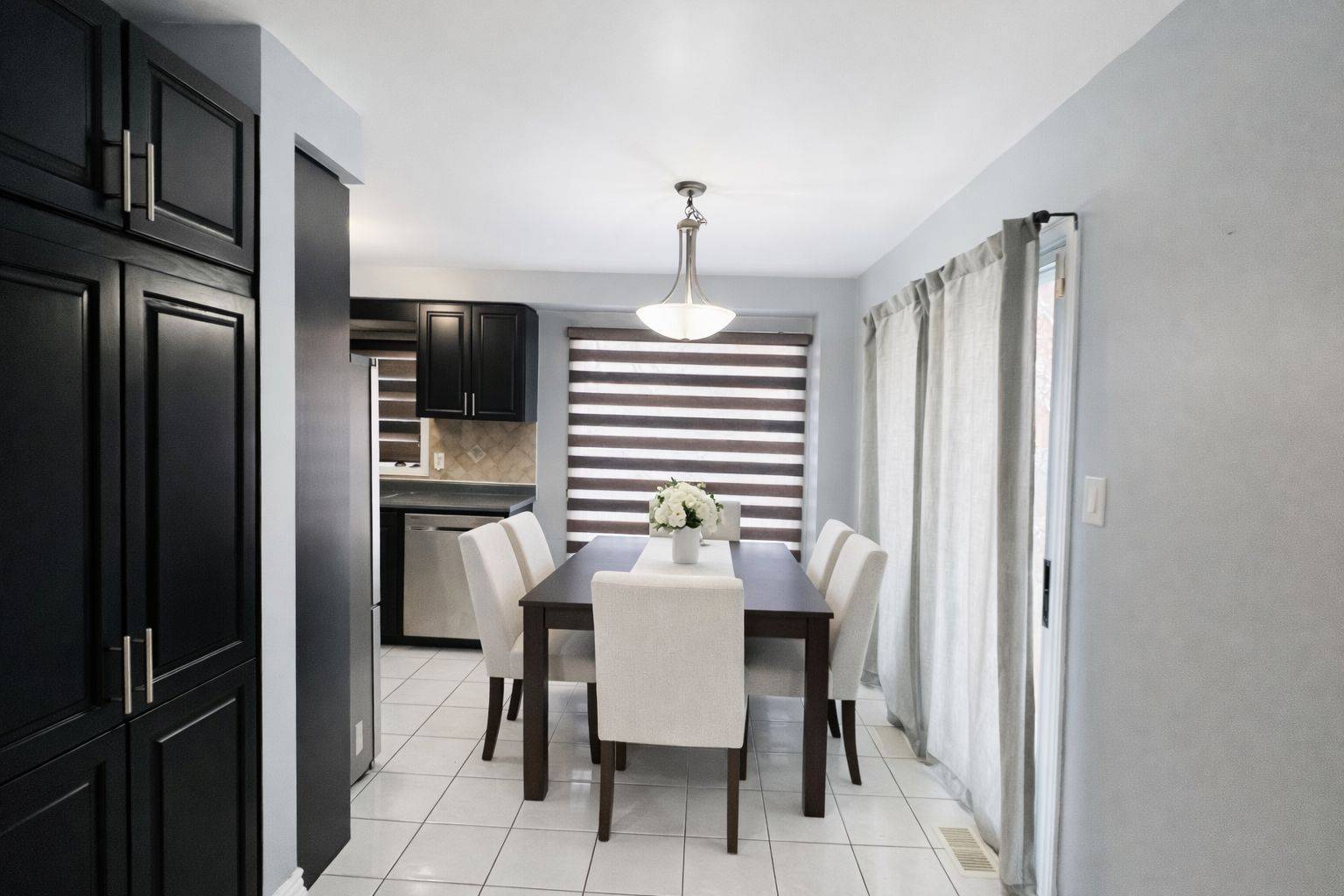 Brampton, ON L6R 1S2,7 Bison Run RD