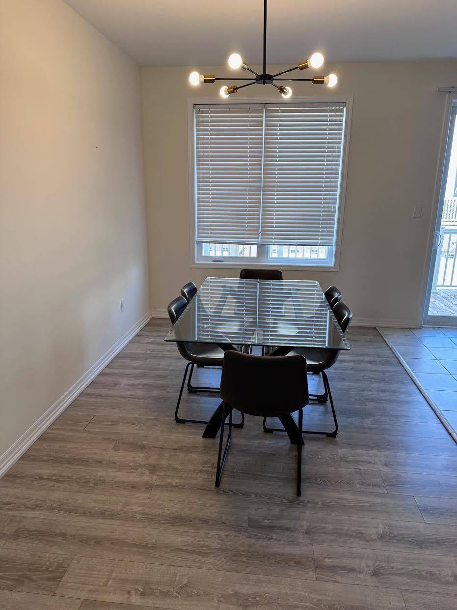 Oakville, ON L6M 1S2,3256 Charles Fay Passage DR