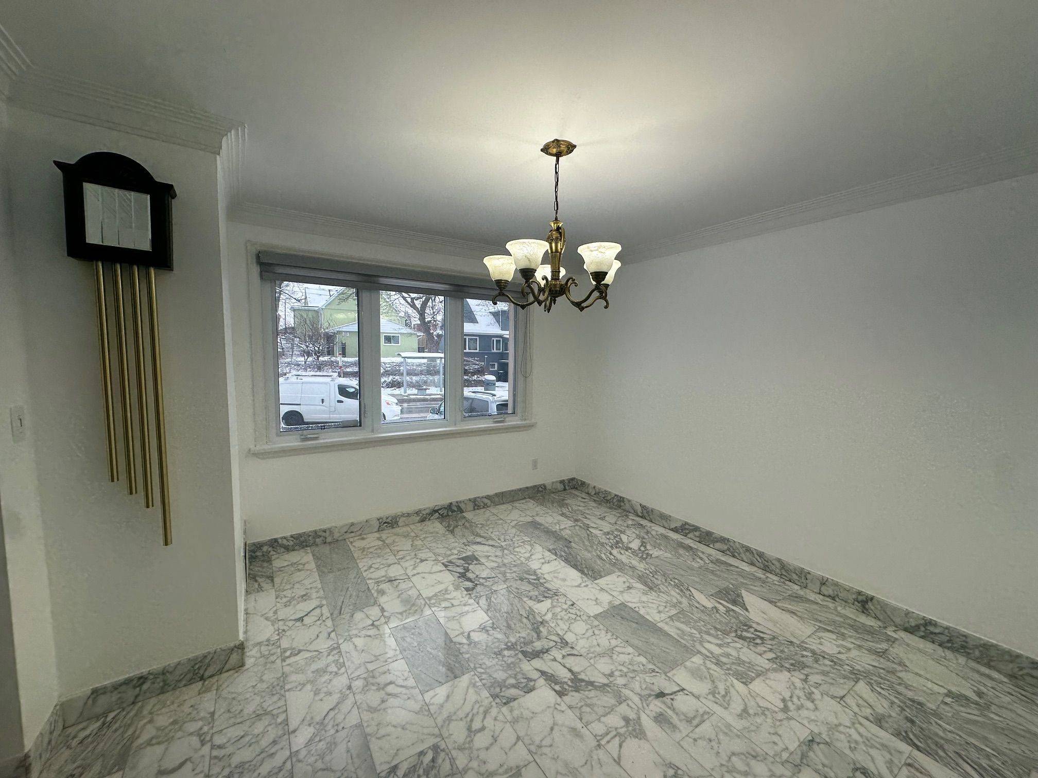 Toronto W04, ON M9N 1N9,207 Church ST