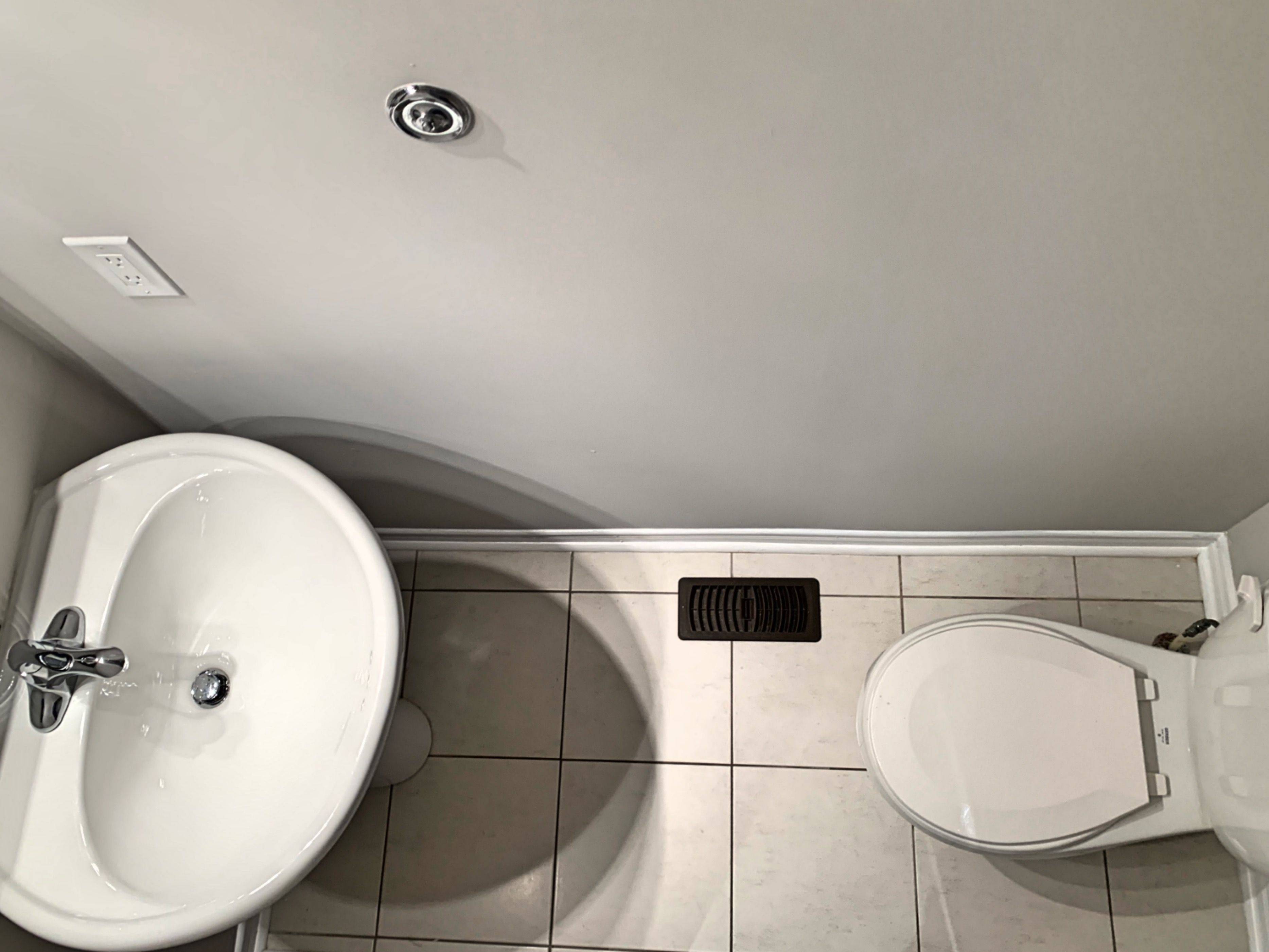 Mississauga, ON L5V 0E2,866 Francine CRES