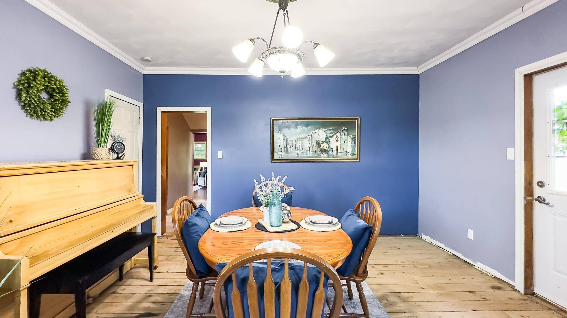 North Huron, ON N0M 1H0,300 Blyth RD