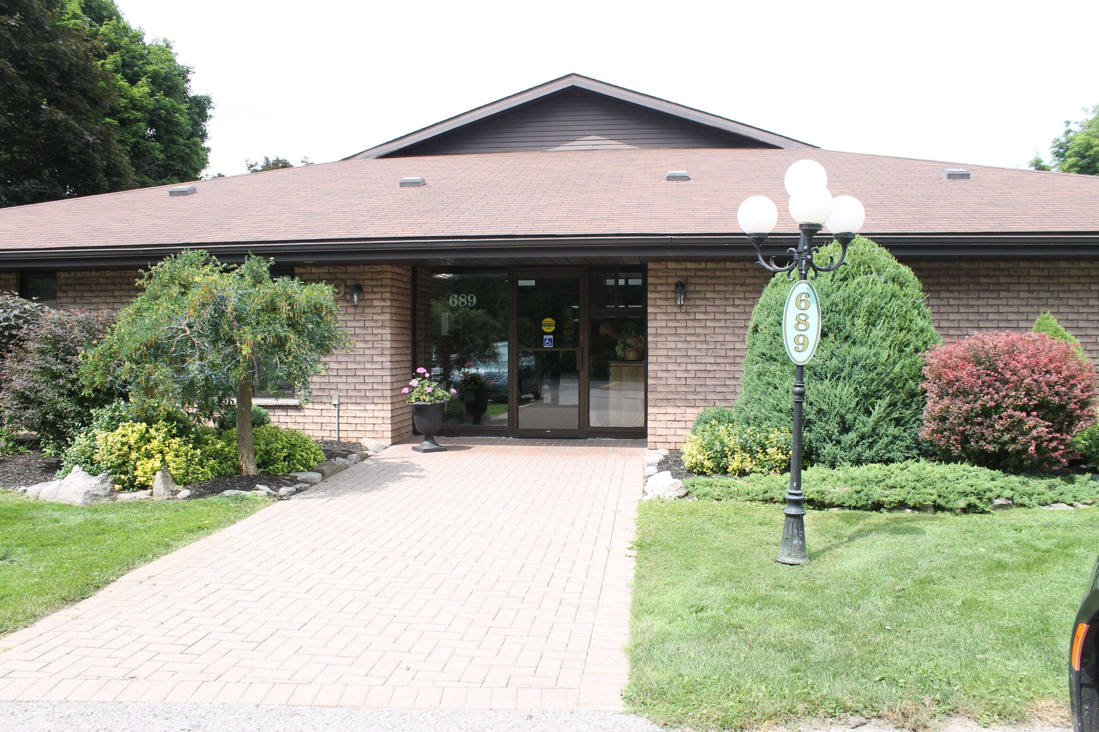 Peterborough, ON K9H 7K3,689 Whitaker ST #5