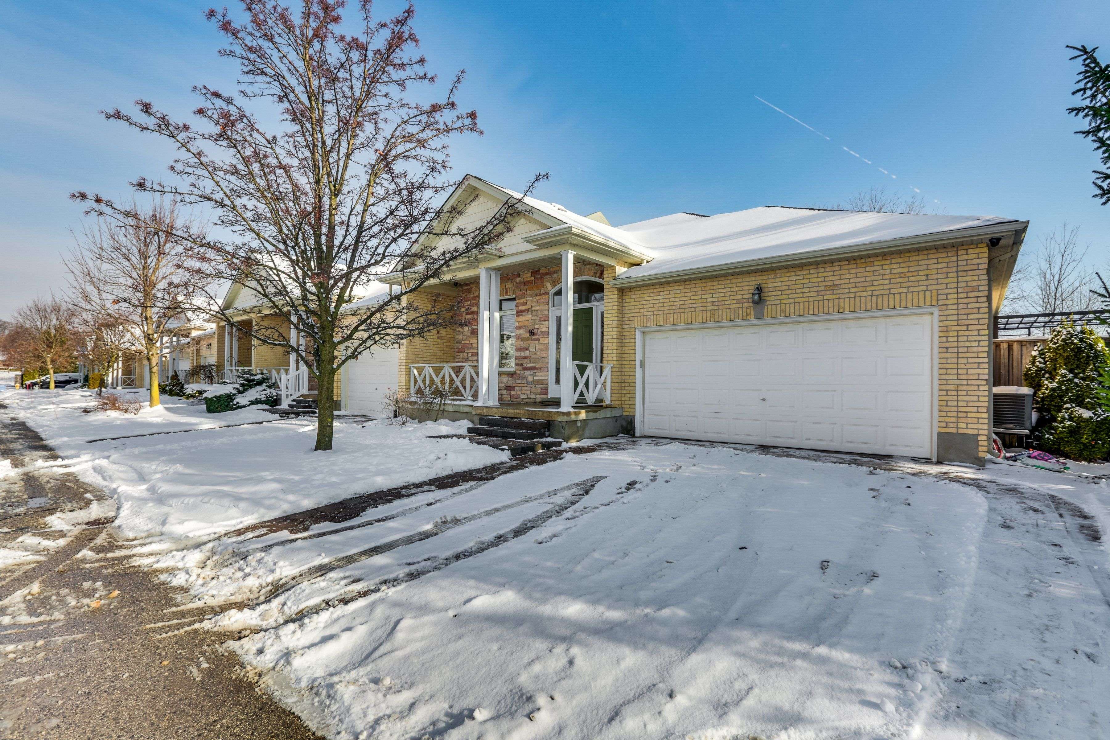 London South, ON N6K 4Y7,947 Adirondack RD #16