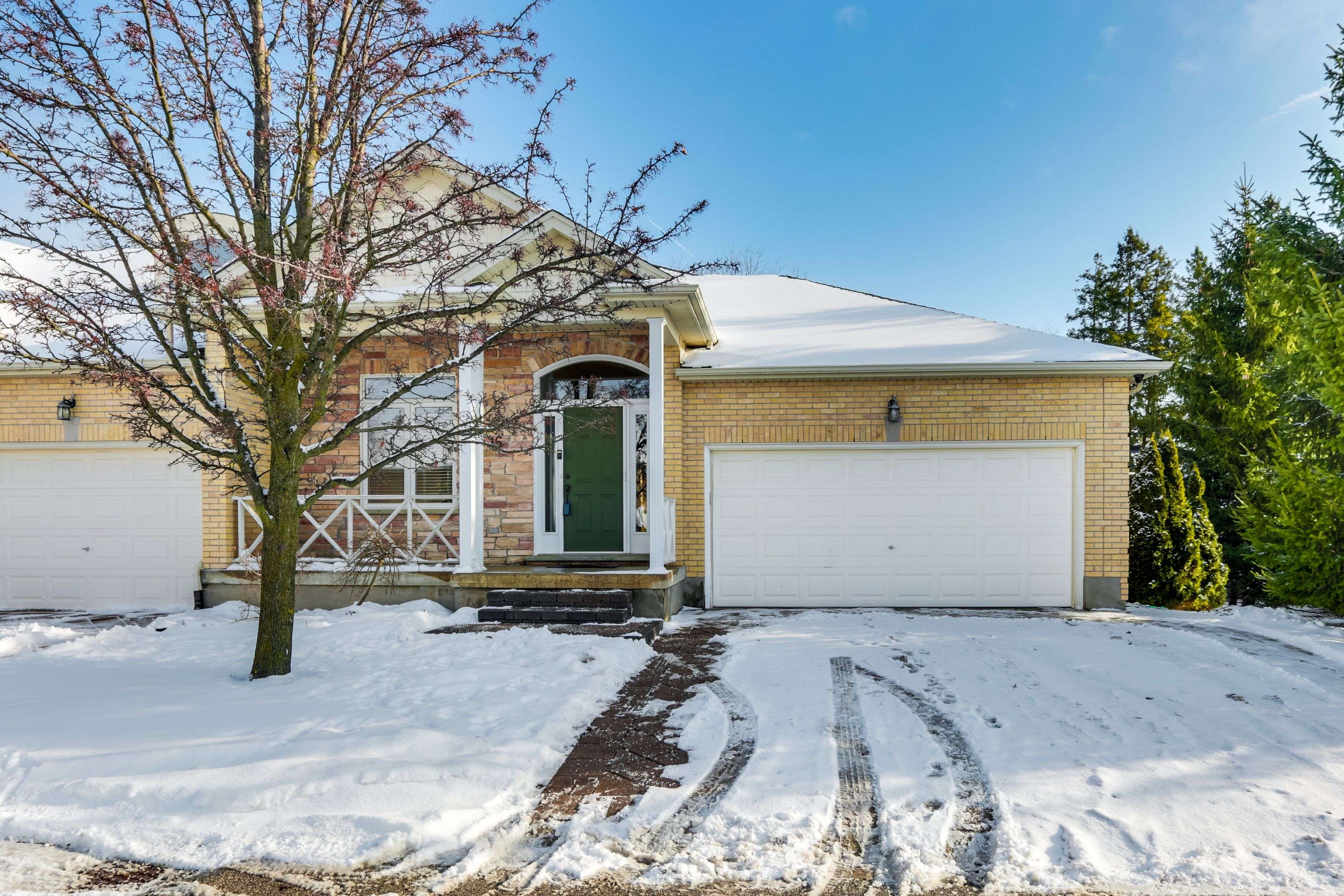 London South, ON N6K 4Y7,947 Adirondack RD #16
