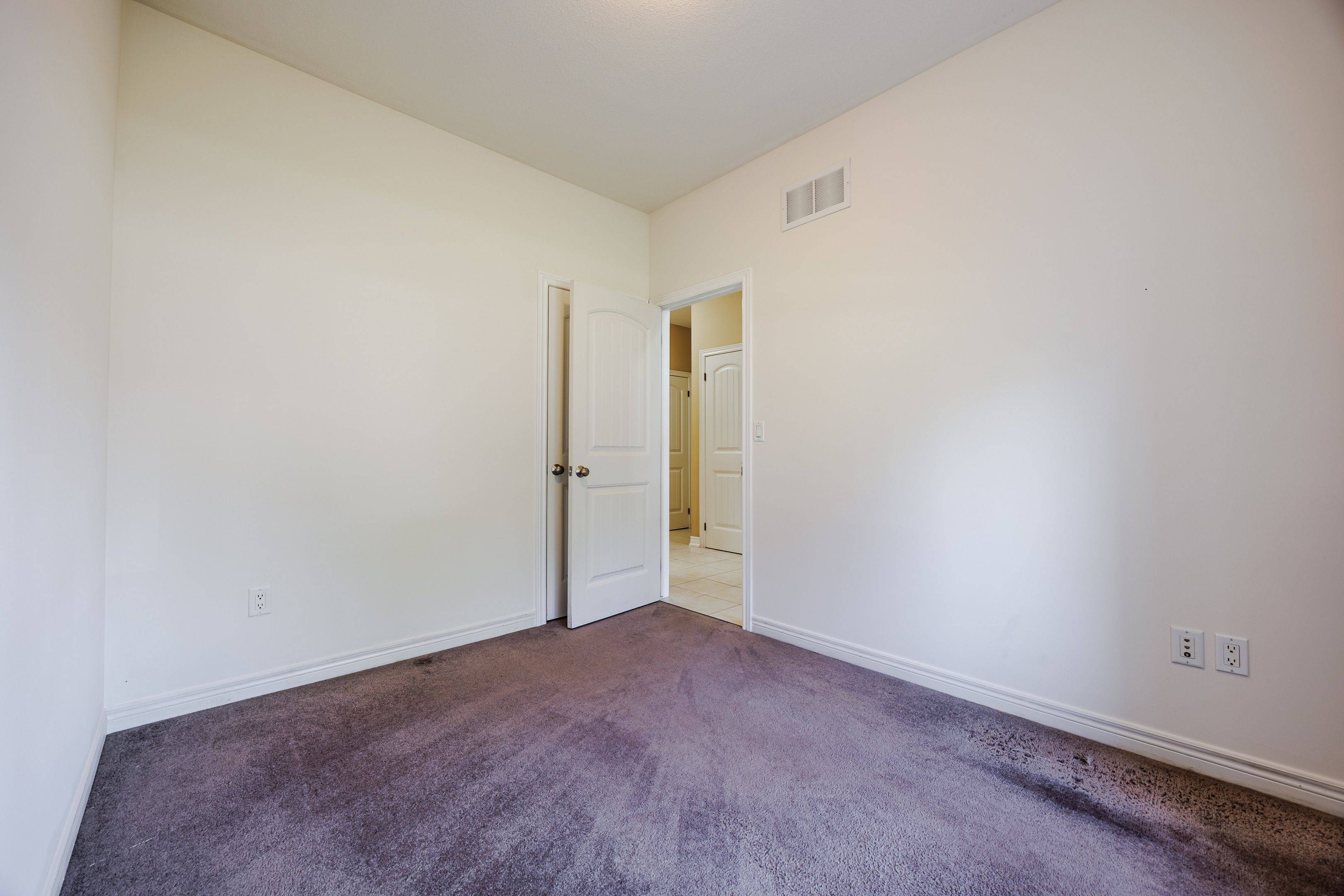 St. Catharines, ON L2W 0A3,58 Videl CRES N