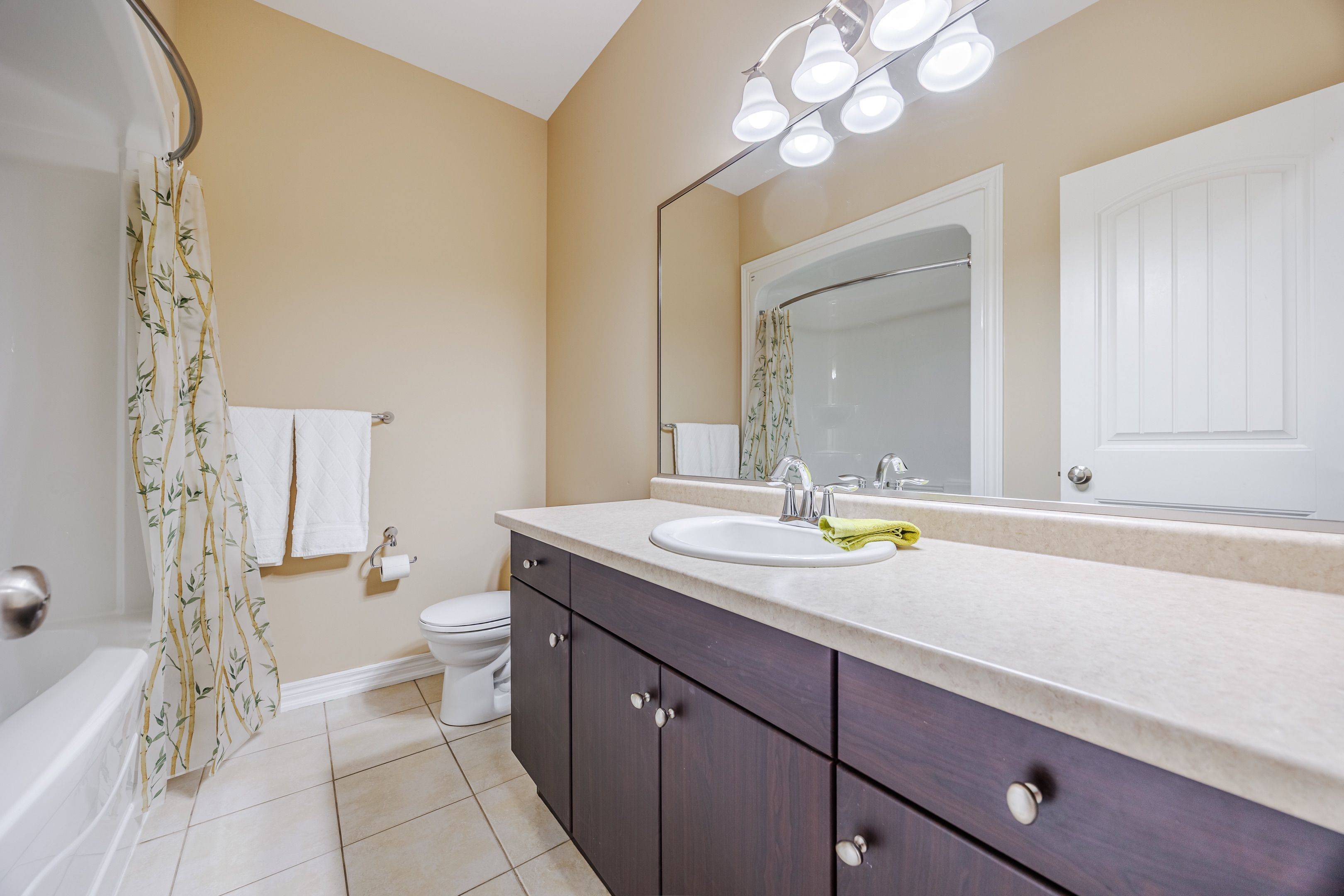 St. Catharines, ON L2W 0A3,58 Videl CRES N