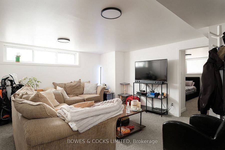 Peterborough, ON K9J 6R3,1443 Westbrook DR #Bsmt