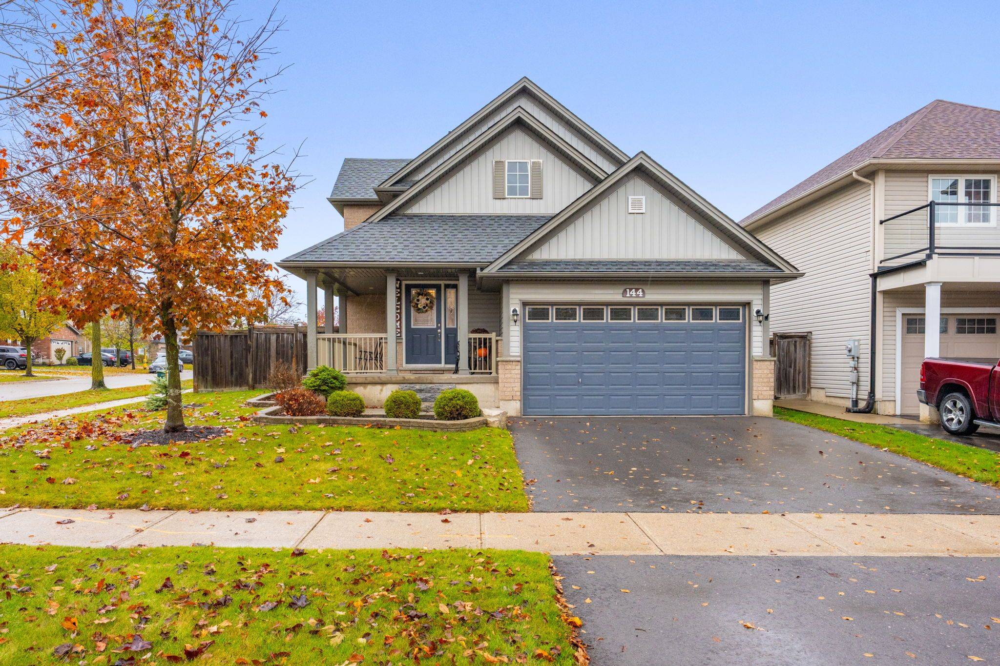 Shelburne, ON L0N 1S2,144 Silk DR