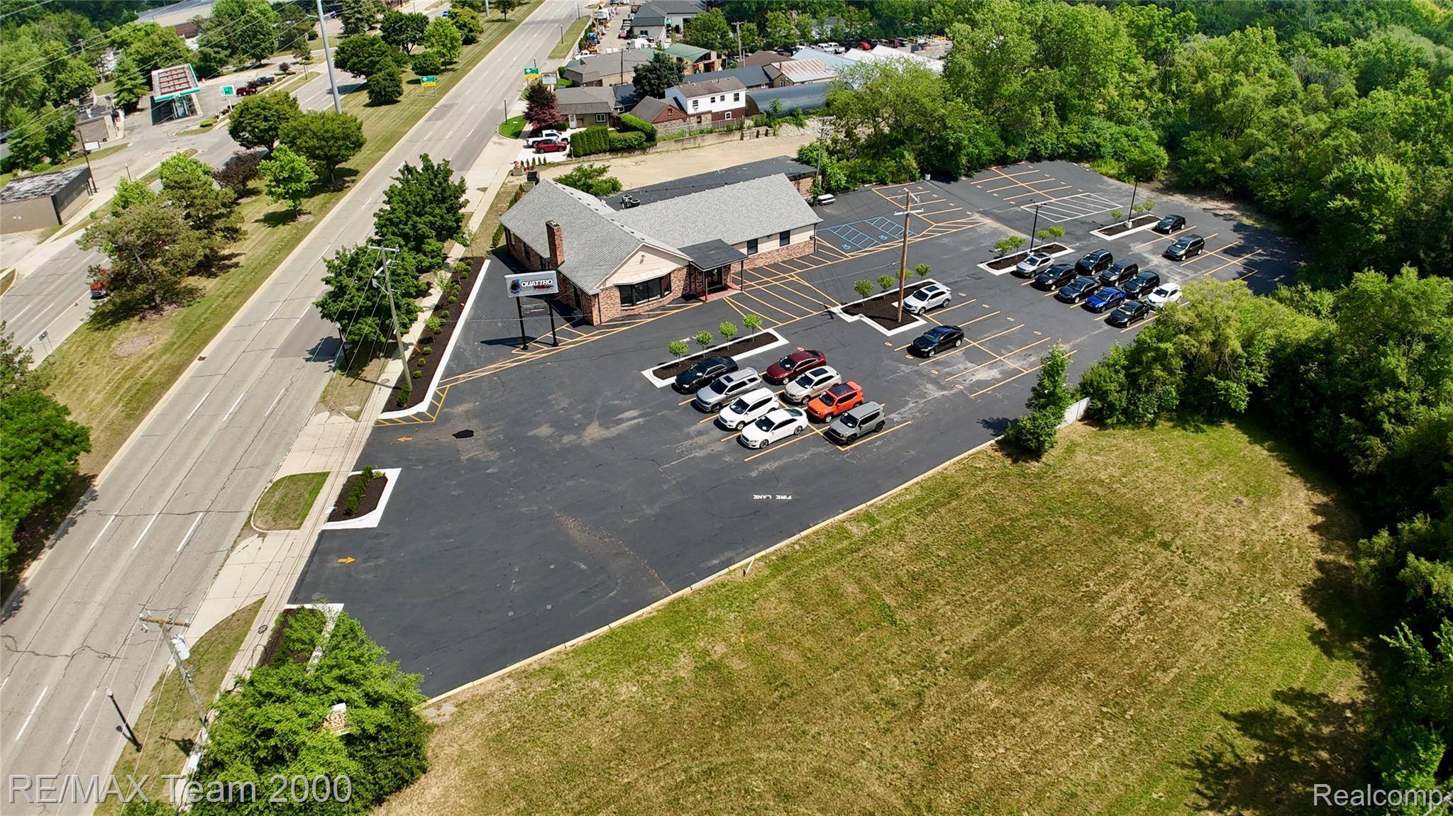 Farmington Hills, MI 48336,28975 Grand River AVE