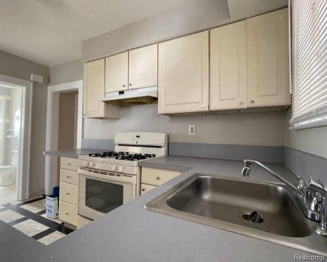 Royal Oak, MI 48067,1007 ETOWAH AVE