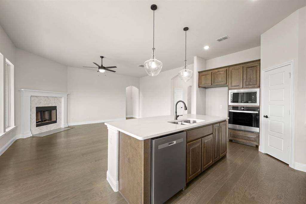 Joshua, TX 76058,50 Harrier Street