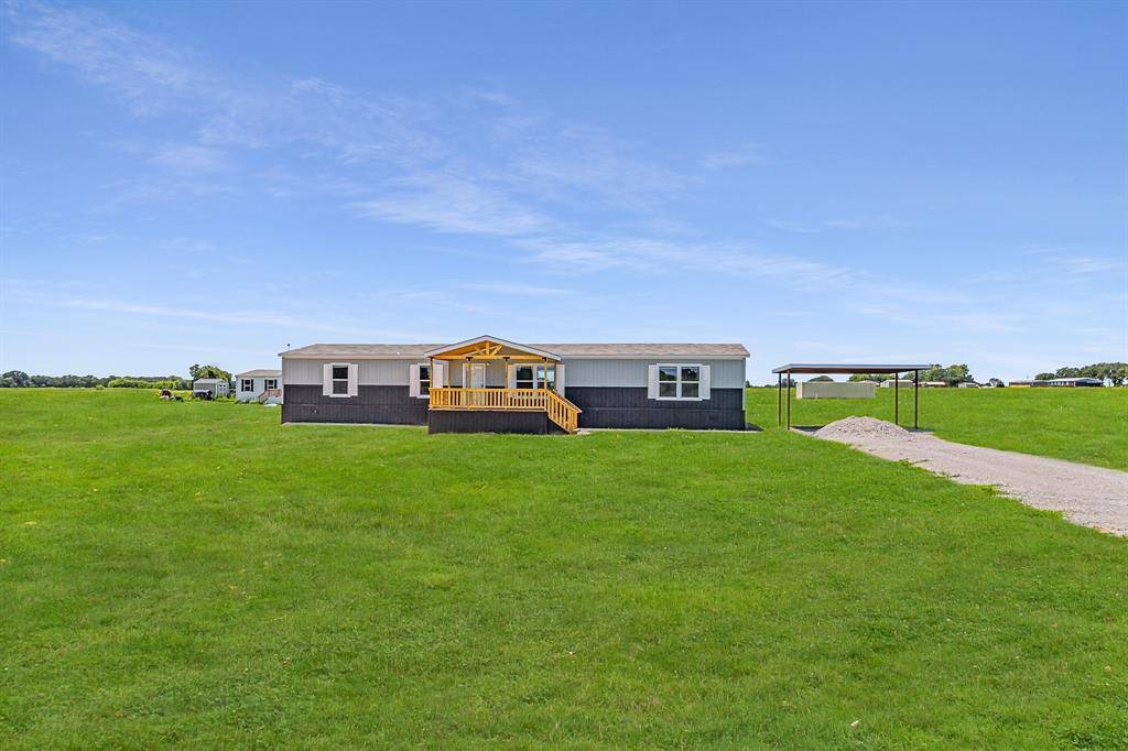 Sunset, TX 76270,3106 Smyrna Road